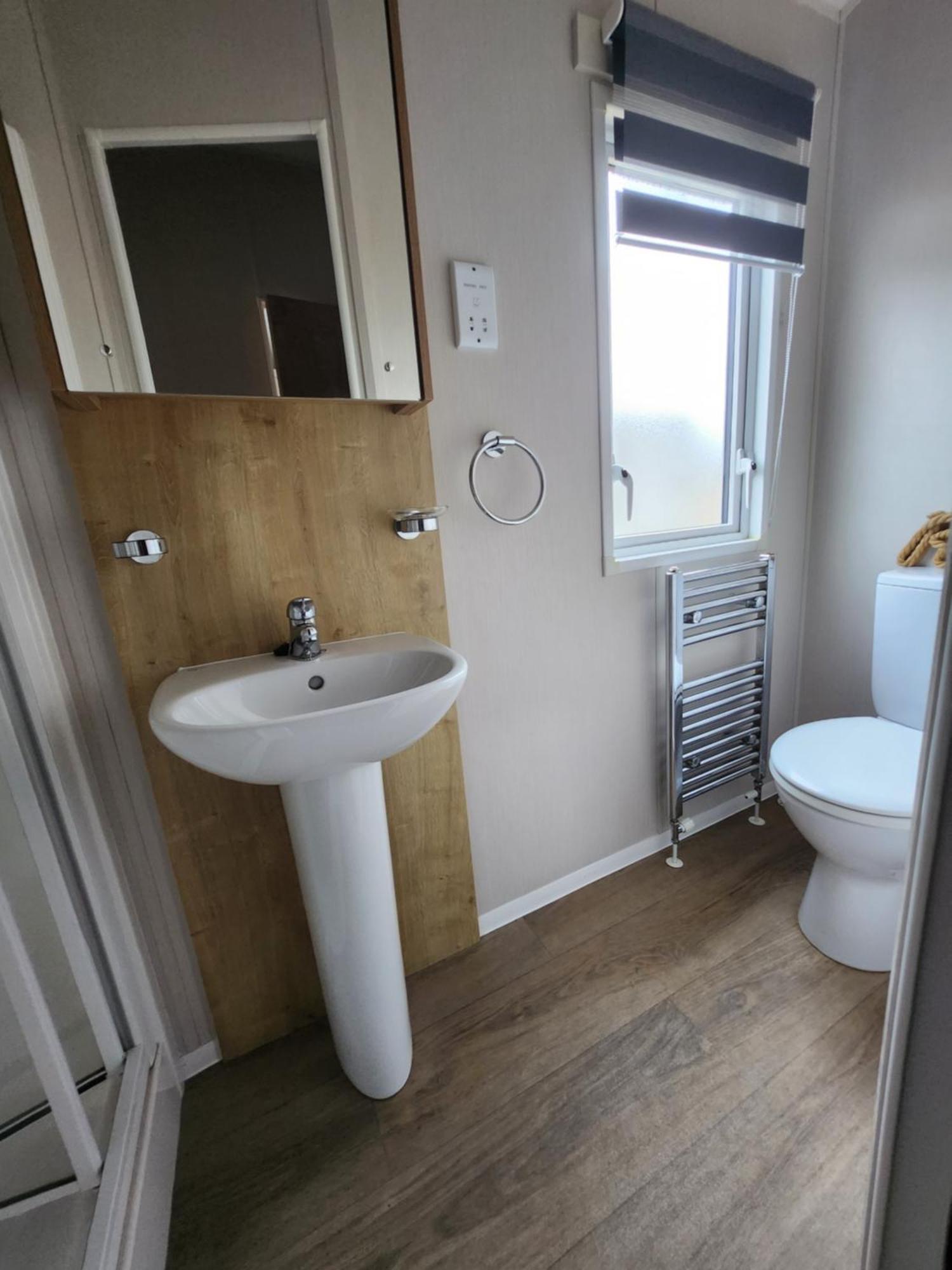 Dees Hot Tub Breaks At Tattershall Lakes Jet Ski 4 Εξωτερικό φωτογραφία
